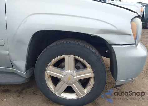 2008 Chevrolet Trailblazer Ls/Lt from USA, damaged, VIN 1GNDT13S582249557